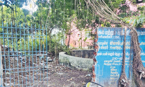 Chennai Citizen Connect: Abandoned land of CMWSSB a safety hazard to Kodungaiyur residents Chennai Citizen Connect: Abandoned land of CMWSSB a safety hazard to Kodungaiyur residents