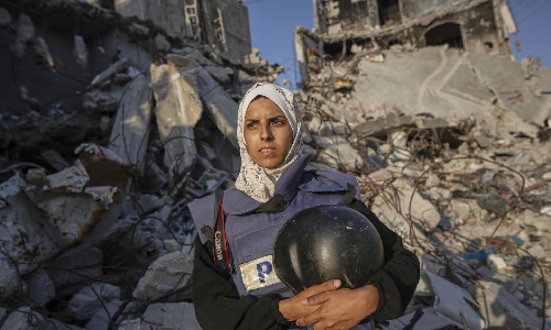 4 journalists killed in Israeli strike on hospital in Gaza, health officials say 4 journalists killed in Israeli strike on hospital in Gaza, health officials say