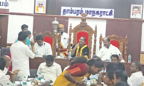 Tambaram Mayor, Zone 2 chairman argue during council meeting