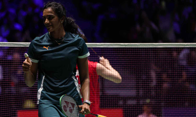 Badminton World C’ships: Sindhu stuns world No 2 Wang Yi to enter quarters