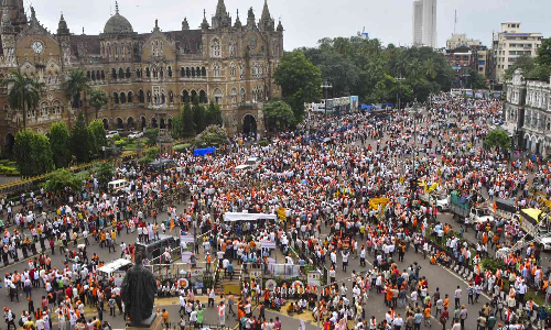 Jarange begins indefinite hunger strike in Mumbai; says wont leave till demands are met