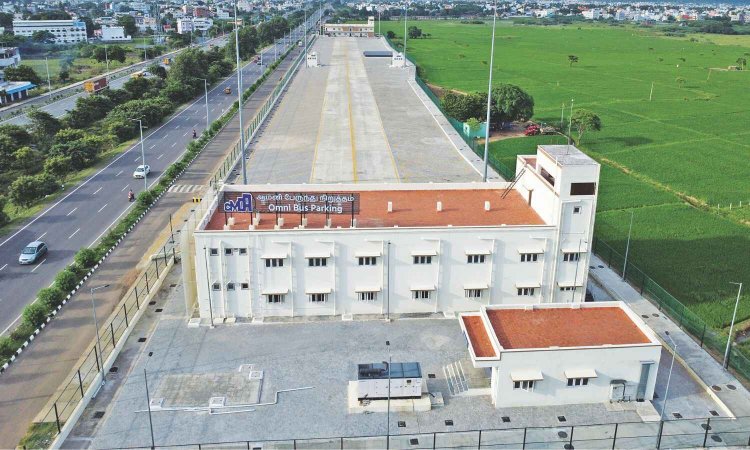 Entry bar only for govt buses, restricted to Kilambakkam; private buses continue to run on Chennai roads Entry bar only for govt buses, restricted to Kilambakkam; private buses continue to run on Chennai roads