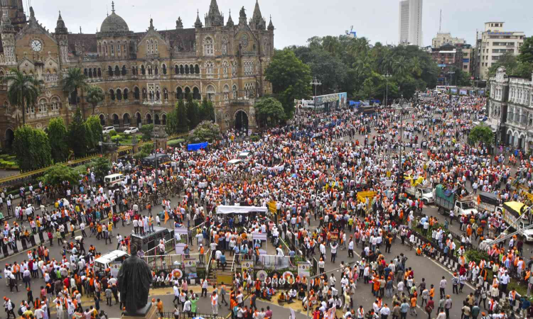 Jarange begins indefinite hunger strike in Mumbai; says wont leave till demands are met