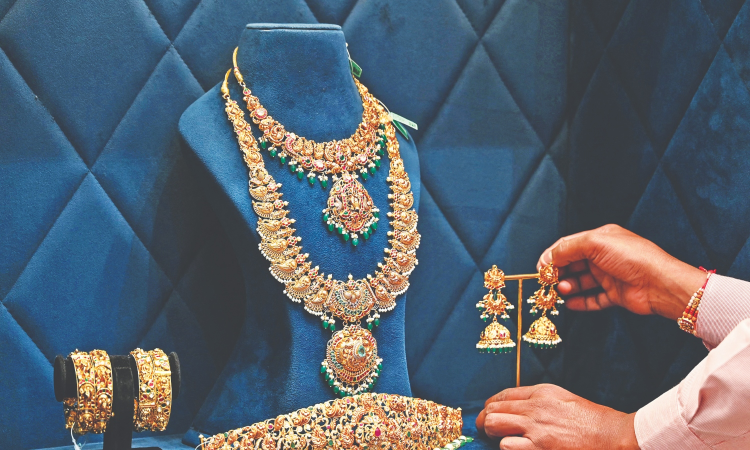 Chennai gold price surges by Rs 320, sovereign costs Rs 90,800 on Nov 3, 2025 Chennai gold price surges by Rs 320, sovereign costs Rs 90,800 on Nov 3, 2025