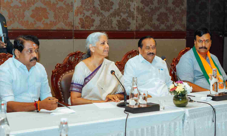 BJP high command’s unity mantra for TN unit, AIADMK turns from gentle persuasion to directive BJP high command’s unity mantra for TN unit, AIADMK turns from gentle persuasion to directive