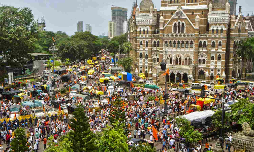 Maratha quota: HC says Jaranges stir not peaceful, ensure all Mumbai streets vacated by Sep 2