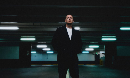 The success of AI music creators sparks a debate on the future of the music industry