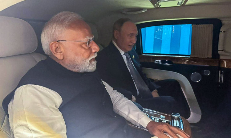 PM Modi meets President Putin; calls for ending Ukraine conflict as soon as possible