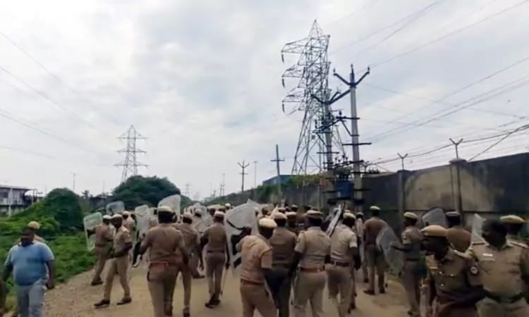 Tiruvallur: Guest worker’s death at L&T Shipyard dormitory triggers protest; police fire tear gas