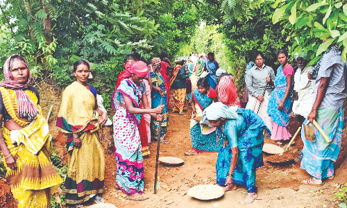 MGNREGS: Rs 1,000 cr siphoned off in 6 yrs, recovery below 10 pc