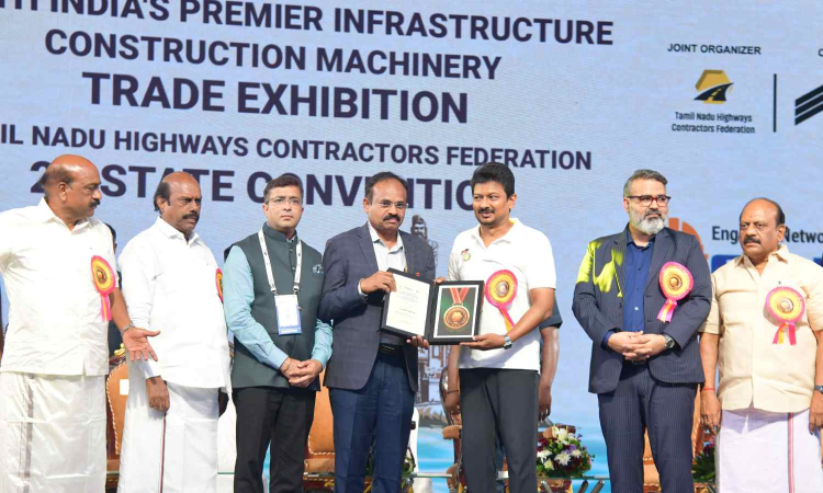 IndianOil bags award for road infra development in TN IndianOil bags award for road infra development in TN