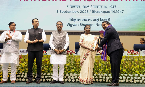 President Murmu honours 45 teachers with National Teacher Awards