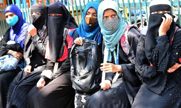 TN govt to aid PG education of 10 Muslim students annually