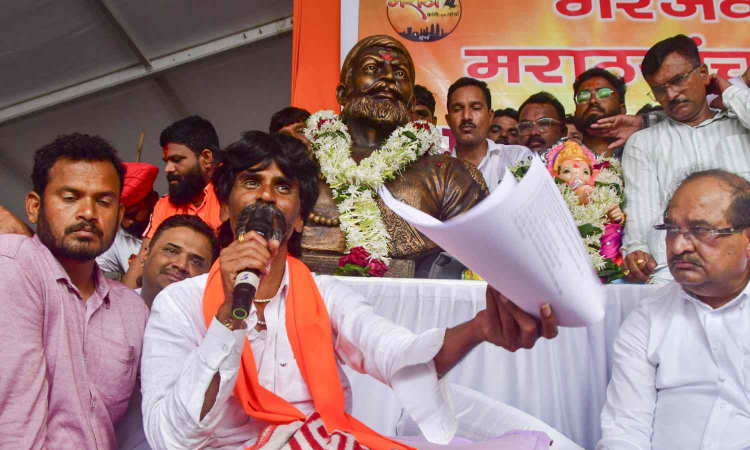 Enforce GR, start giving Kunbi certificates to Marathas before Sep 17: Jarange to govt Enforce GR, start giving Kunbi certificates to Marathas before Sep 17: Jarange to govt