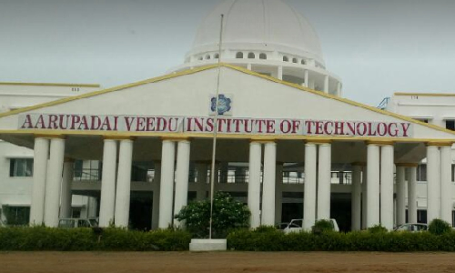 DT Next Campus: AVIT celebrates Onam with joy