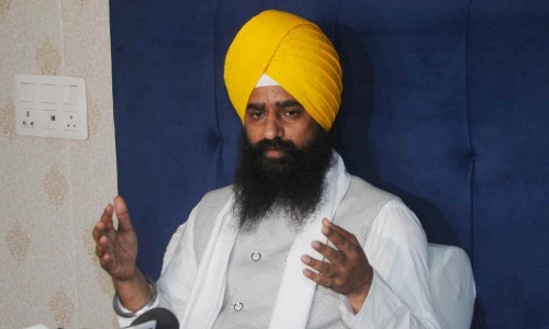 Akal Takht Jathedar meets head of Ayyavazhi in Tamil Nadus Swamithope