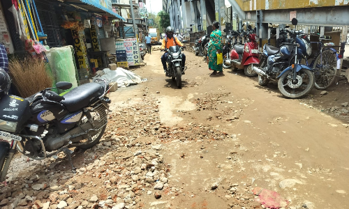 Chennai Citizen Connect: Temporary patching not enough, Tambaram commuters want NH service road relaid