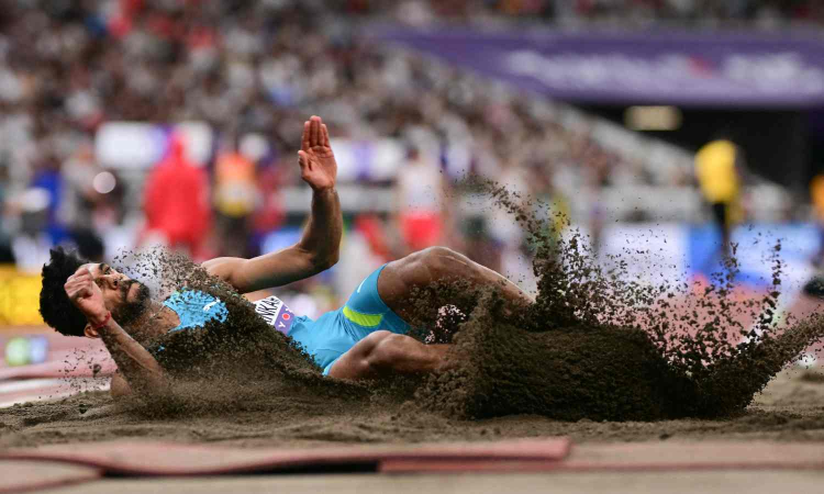 World Athletics Championships: Sreeshankar, steeplechaser Parul fail to qualify for finals