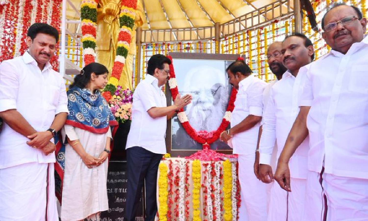 Chief Minister pays tribute to Periyar, administers social justice pledge