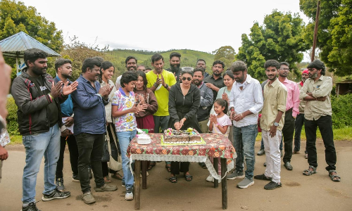 Dushara wraps up her portions in Vishals Magudam