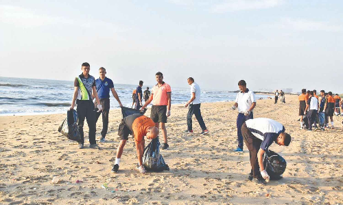 Volunteers collect over 2,700 kg of waste from Chennai shorelines