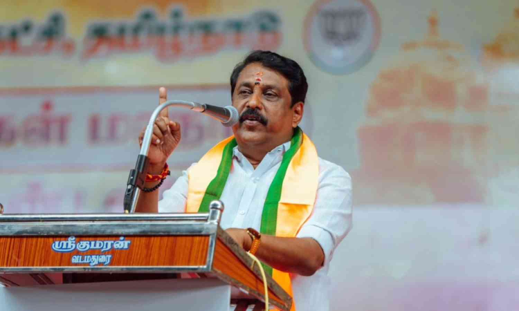 TN BJP chief Nainar dashes off to Delhi as Annamalai meets TTV Dhinakaran