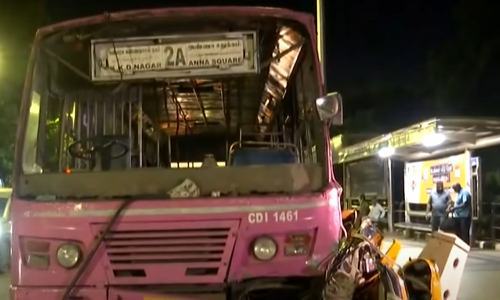 MTC driver suffers seizure, rams bus into autos near Marina Beach