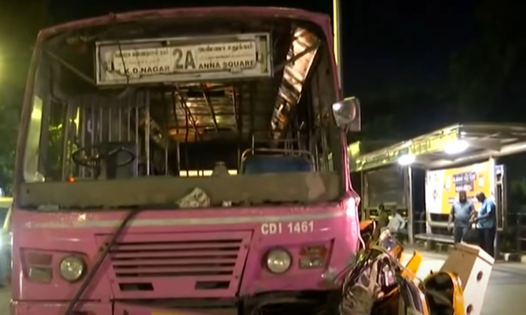 MTC driver suffers seizure, rams bus into autos near Marina Beach