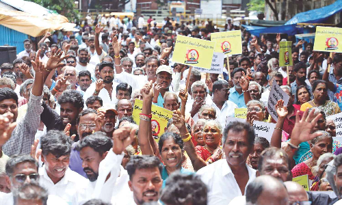 Chennai: Fishers stage protest to stop Blue Flag, sea bridge projects