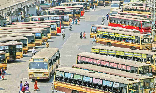 Chennai residents complain of waterlogging and contaminated water in several neighbourhoods