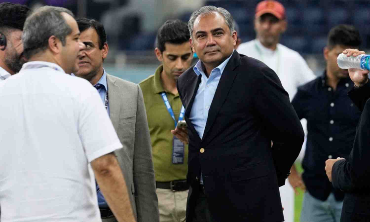 Naqvi takes away trophy after Indian team refuses to accept from him, BCCI to gun for his ouster Naqvi takes away trophy after Indian team refuses to accept from him, BCCI to gun for his ouster