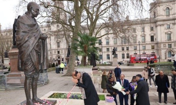 Gandhi statue vandalism: India raises concerns, London Police say probe underway