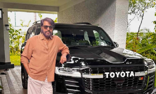 ‘Thanks for all the prayers’: Mammootty returns to sets after 8 months