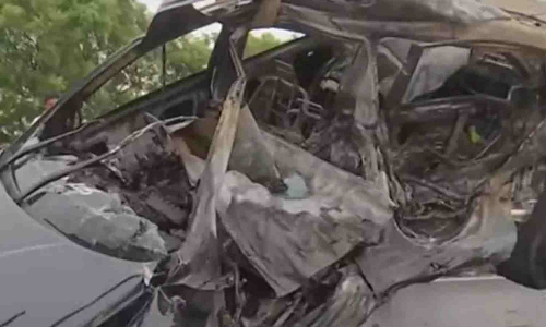En route to Munnar, three killed as car goes up in flames near Villupuram