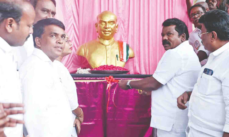 TNCC president Selvaperunthagai questions BJP’s motive behind sending team to Karur tragedy alone