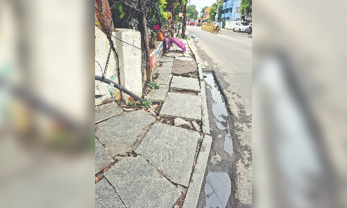 Chennai Citizen Connect: Broken slabs, uneven footpath in Chromepet worries pedestrians