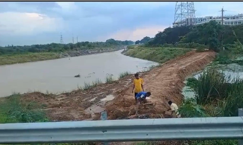 Miscreants breach Krishna canal near Sripedumbudur, risking contamination Miscreants breach Krishna canal near Sripedumbudur, risking contamination