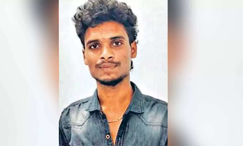 Dindigul: 24-year-old milkman hacked to death by father-in-law over intercaste marriage Dindigul: 24-year-old milkman hacked to death by father-in-law over intercaste marriage