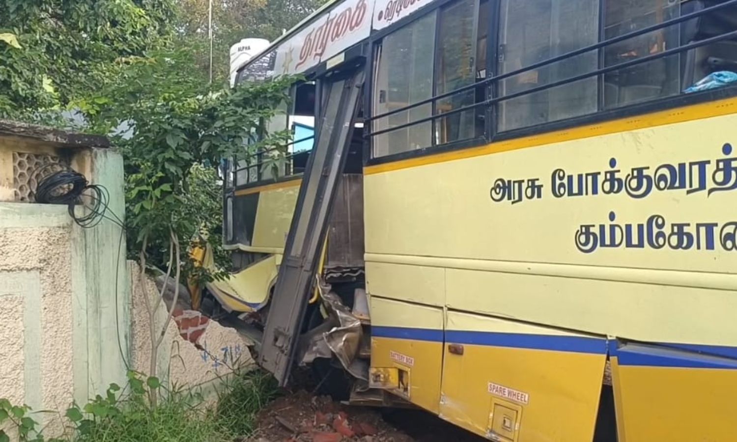 8 passengers hurt as TN govt bus rams into public office compound