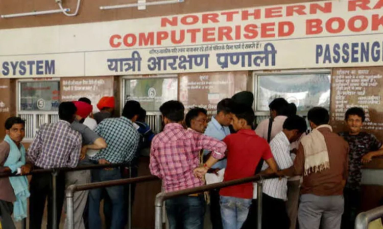 Deepavali rush: As IRCTC crashes, passengers rush to railway counters for Tatkal bookings