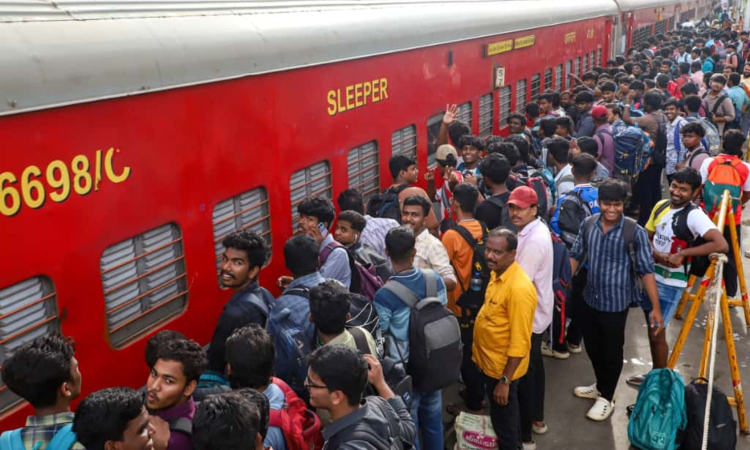 TN declares holiday on October 21 for Deepavali