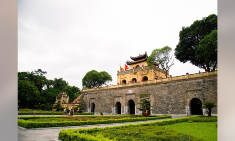 Vietnams top legislature to pass 53 bills, resolutions at 10th session Vietnams top legislature to pass 53 bills, resolutions at 10th session