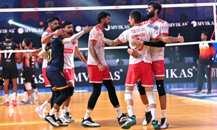 PVL 2025: Mumbai Meteors qualify for semifinals with win over Chennai Blitz