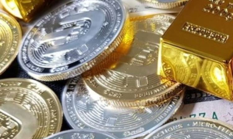 Gold, silver prices cool after record highs; jewellery sales jump 35–40 pc during Dhanteras