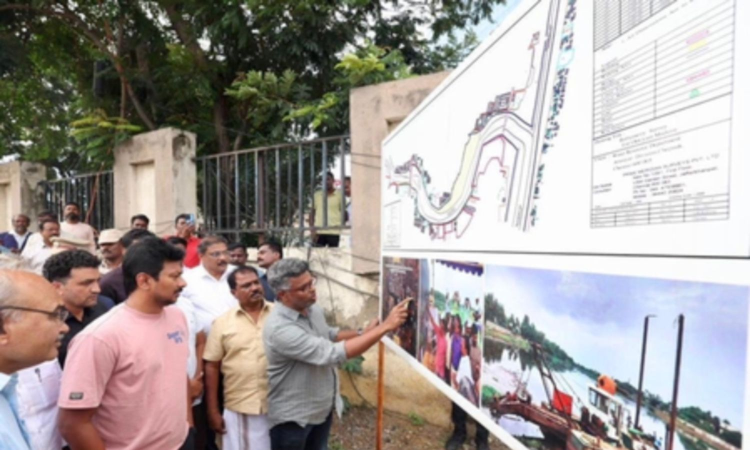 Deputy CM Udhayanidhi Stalin visits flood relief centres, reviews rain preparedness Deputy CM Udhayanidhi Stalin visits flood relief centres, reviews rain preparedness