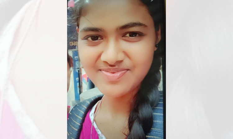 17-year-old nursing student killed in wall collapse at Sivakasi village 17-year-old nursing student killed in wall collapse at Sivakasi village