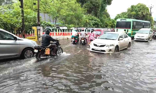 Sewage mixes with rainwater, leaves Tambaram a stinking cesspool