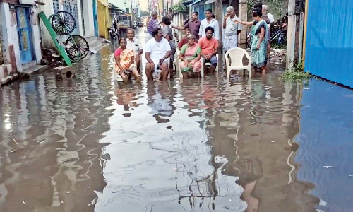 Kancheepuram, Chengalpattu  flooded; sewage mixed rainwater stagnates in many parts