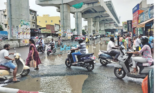 Chennai Citizen Connect: Potholes, water logging continue to choke Iyyappanthangal junction