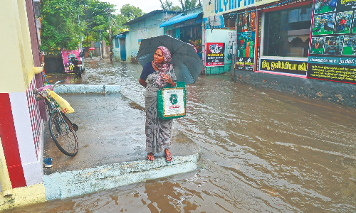 Montha brewing, Chennai braces for rainy Oct 27 Montha brewing, Chennai braces for rainy Oct 27